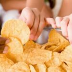 eating-chips_0