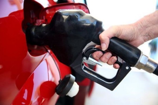 Gas Prices Expected to Drop in Florida